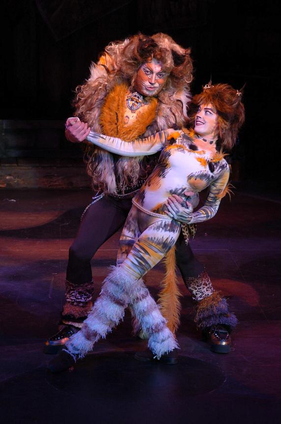 Becca Battoe as Bombalurina with Rum Tum Tugger in CATS