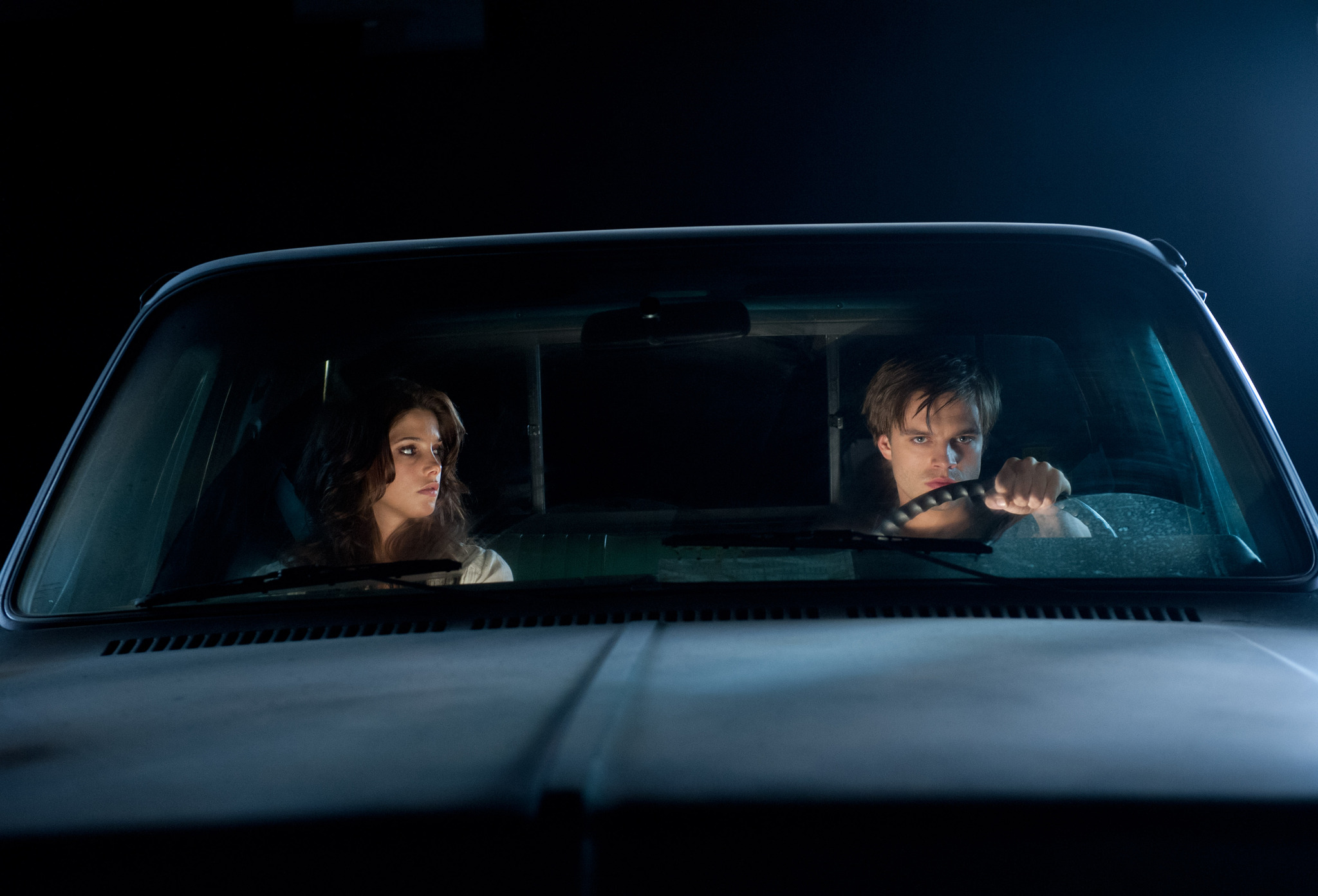 Still of Sebastian Stan and Ashley Greene in The Apparition (2012)