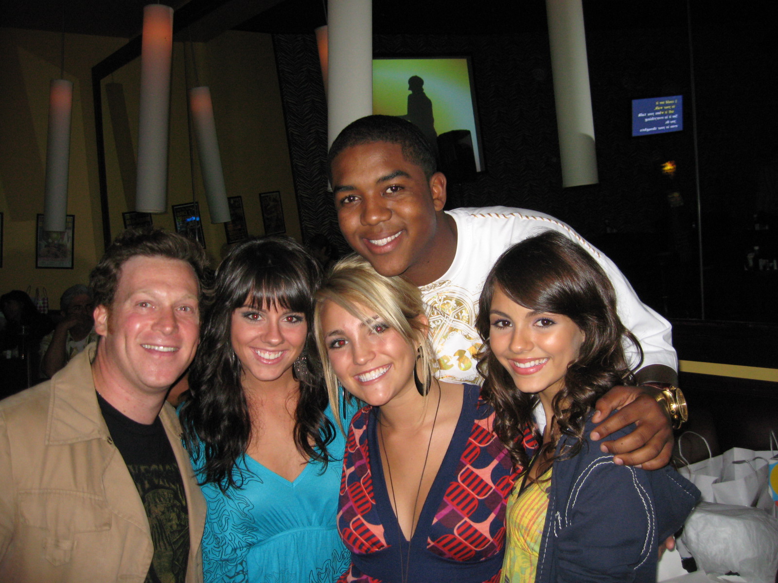 Mitch Gavin, Jaime Lynn Spears & friend, Chris Massey, Victoria Justice