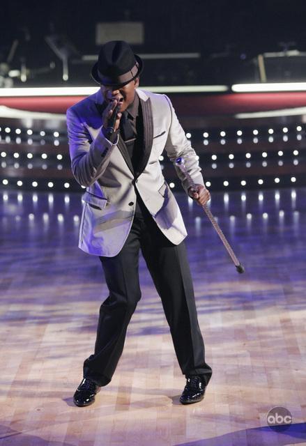 Ne-Yo in Dancing with the Stars (2005)