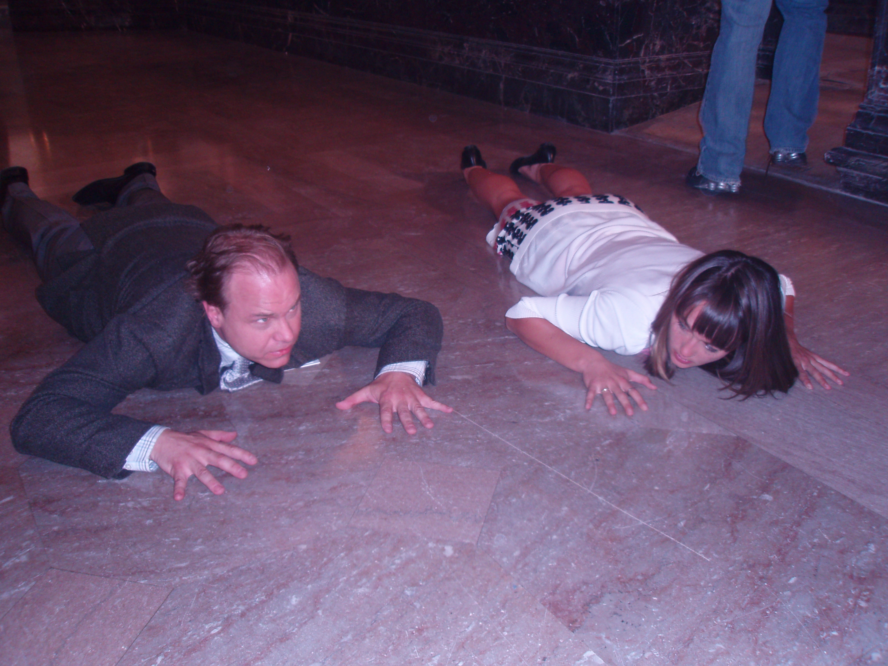 Dennis W. Hall & Sharni Vinson as Hostages in CSI-NY.