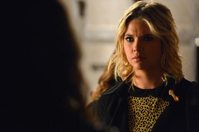 Still of Ashley Benson in Jaunosios melages (2010)