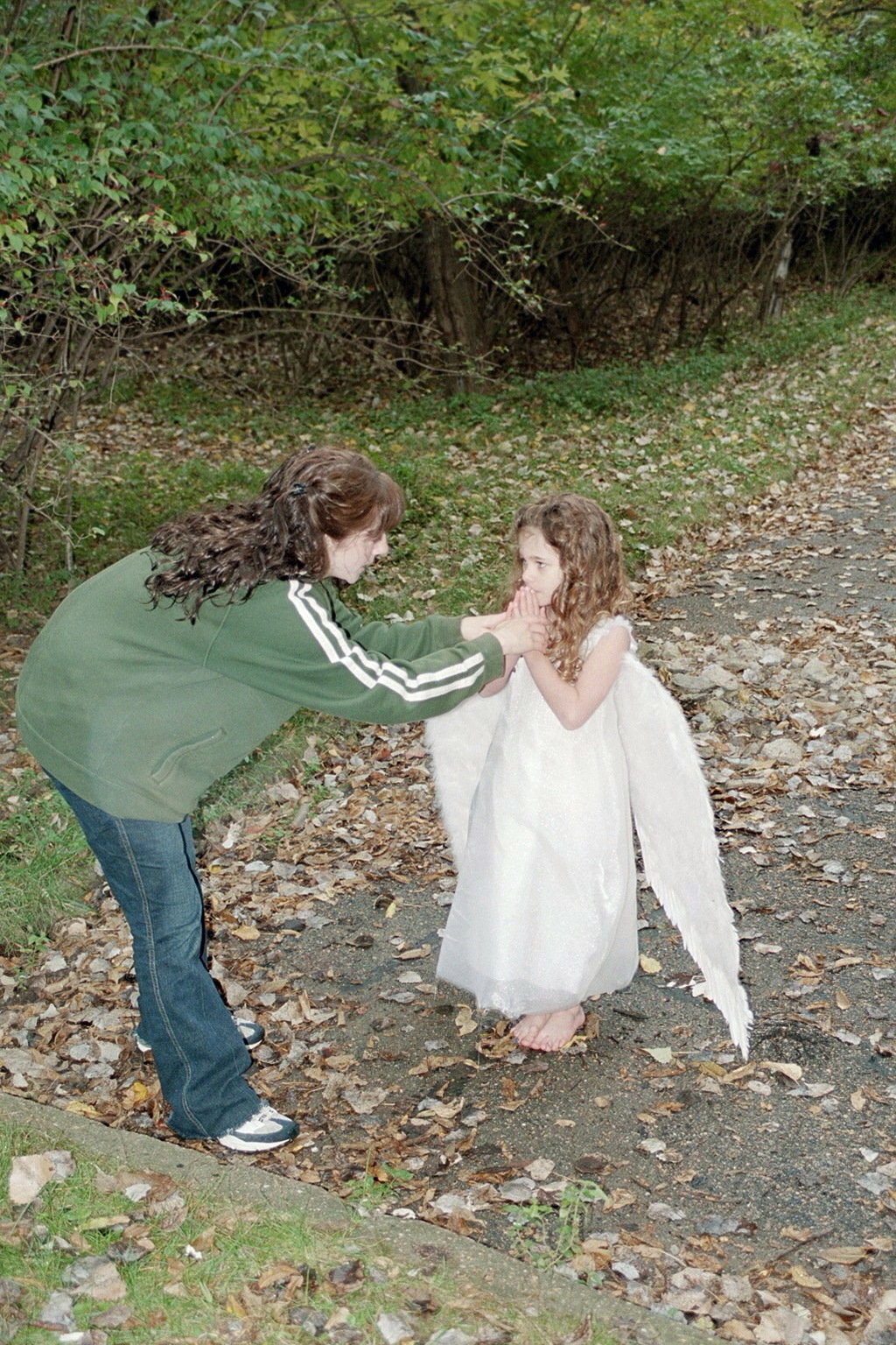 Susan Engel and Maggie Johnston in Season Flashes (2009)
