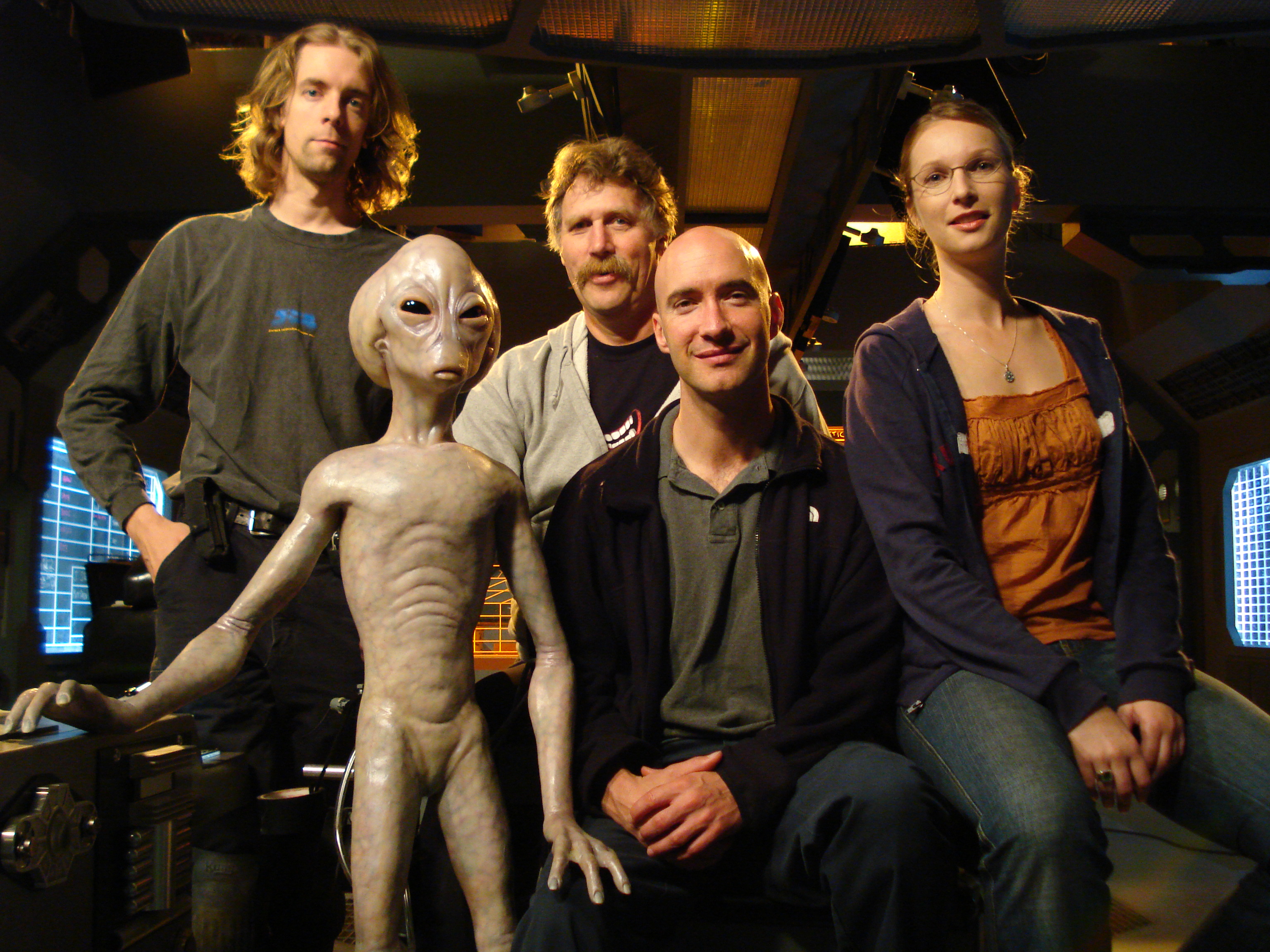 With Thor the Asgard and the operating crew on set of Stargate SG-1. Geoff Redknap, Paul Hooson, Morris Chapdelaine, Jeny Cassady
