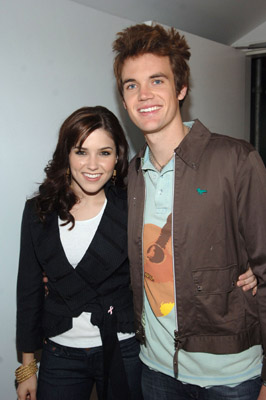 Sophia Bush and Tyler Hilton at event of Total Request Live (1999)