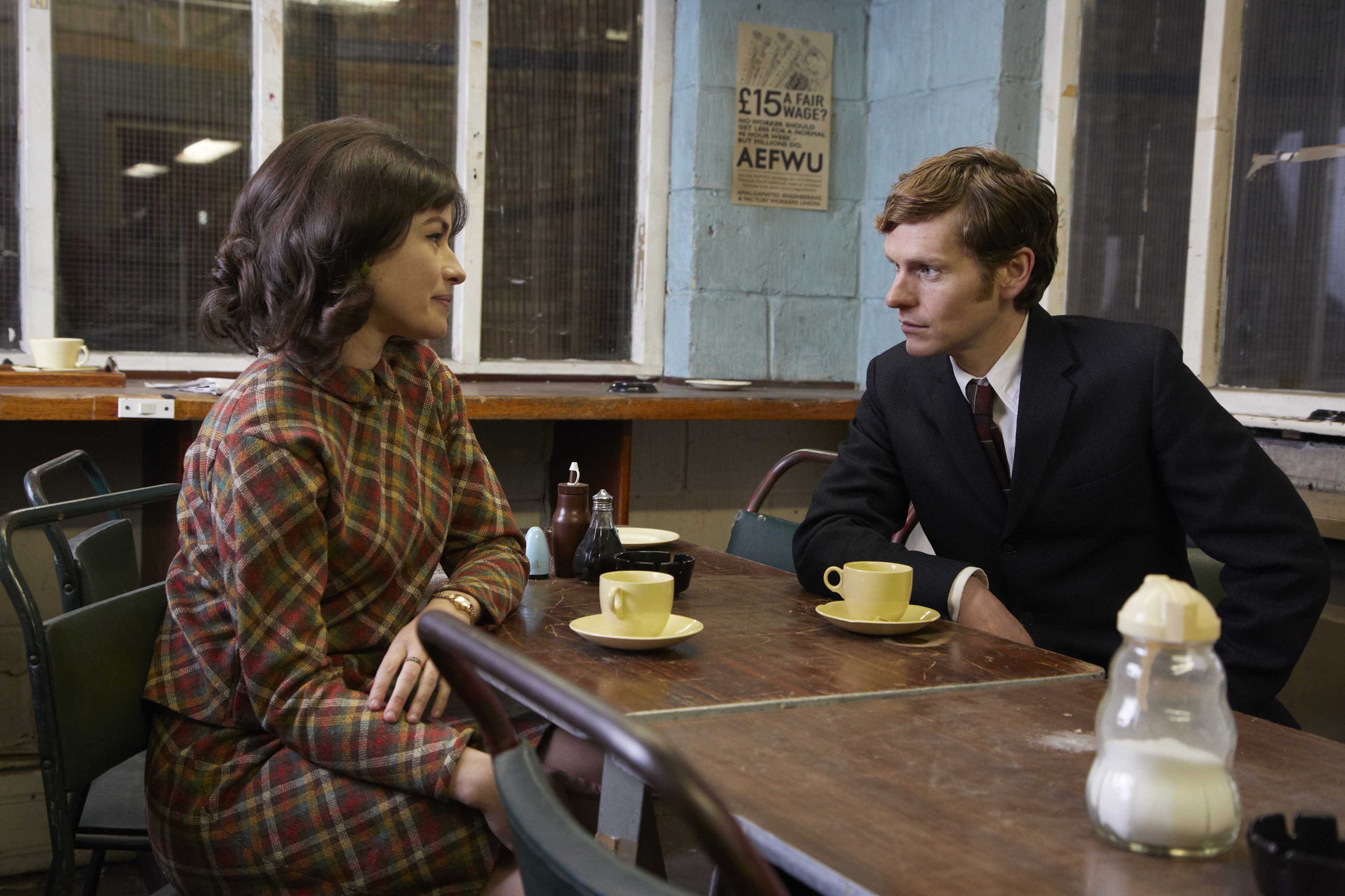 Still of Shaun Evans and Maimie McCoy in Endeavour (2013)