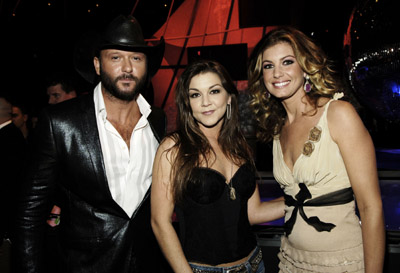 Faith Hill, Tim McGraw and Gretchen Wilson at event of 2005 American Music Awards (2005)
