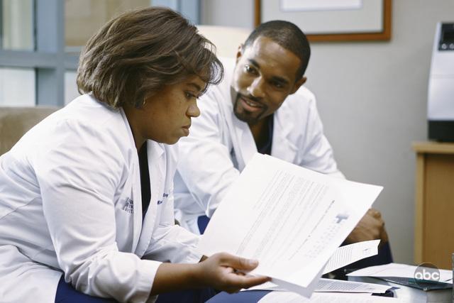 Still of Jason George and Chandra Wilson in Grei anatomija (2005)