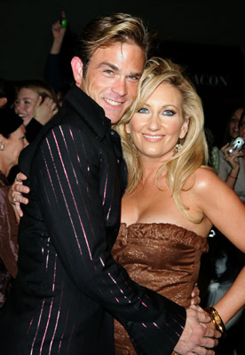 Lee Ann Womack and Waylon Payne at event of Ties jausmu riba (2005)