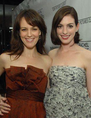 Anne Hathaway and Rosemarie DeWitt at event of Rachel Getting Married (2008)