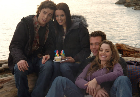 Still of Eric Lively, Gina Holden, Erica Durance and Dustin Milligan in The Butterfly Effect 2 (2006)