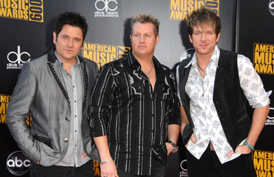 Jay DeMarcus, Gary LeVox, JoeDon Rooney and Rascal Flatts at event of 2009 American Music Awards (2009)