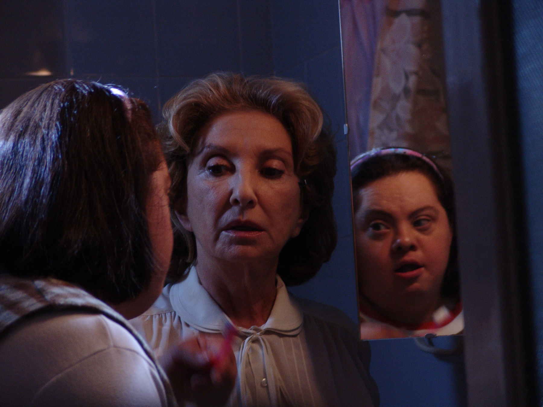 Still of Norma Aleandro and Alejandra Manzo in Anita (2009)