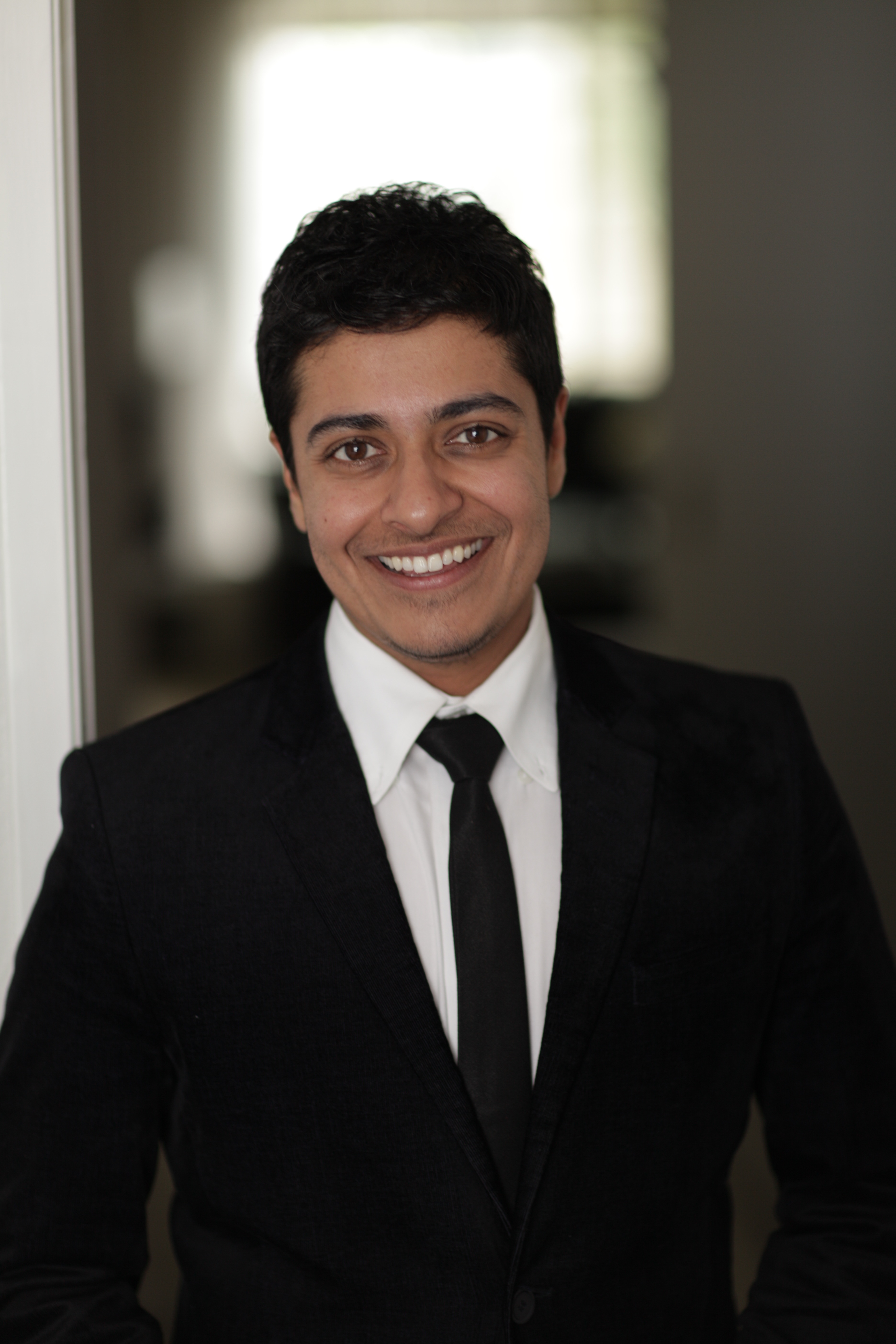Shaan Dasani: Actor, Producer and Host