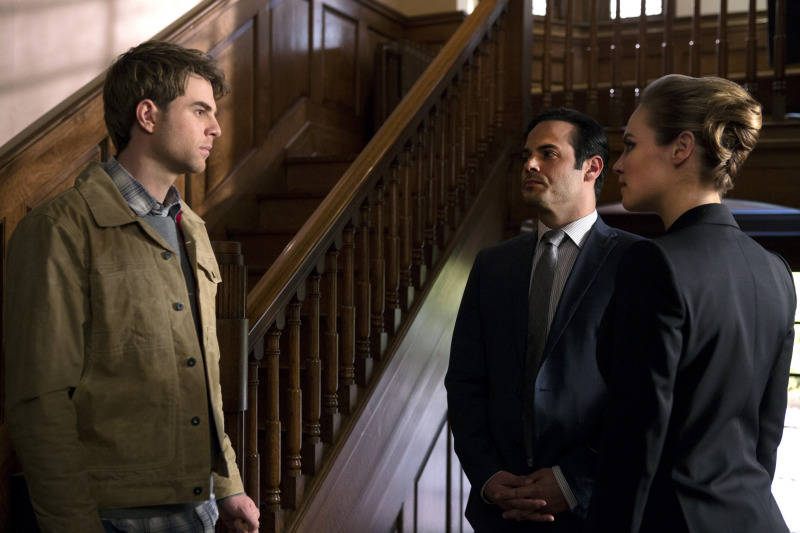Still of Stephen Martines, Danielle Savre and Nathaniel Buzolic in Supernatural (2005)