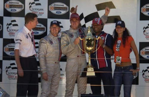 Winning Gold Cost, Queensland 2003. L-R Drivers Jimmy Vasser and Ryan Hunter-Ray, Timothy Hollywood Khan and Sabrina Champi