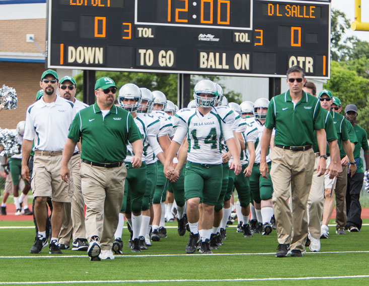 Prod still from WHEN THE GAME STANDS TALL w/ Michael Chiklis and Jim Caveziel.