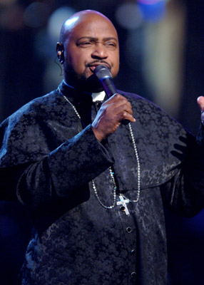 Hezekiah Walker at event of The 48th Annual Grammy Awards (2006)