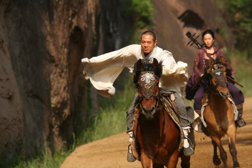 Still of Jet Li and Yifei Liu in The Forbidden Kingdom (2008)
