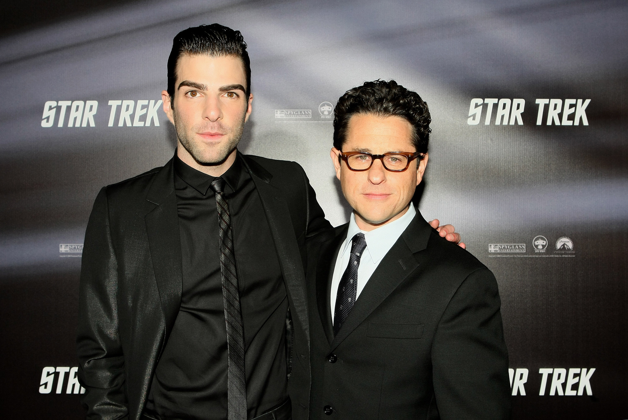 J.J. Abrams and Zachary Quinto at event of Zvaigzdziu kelias (2009)