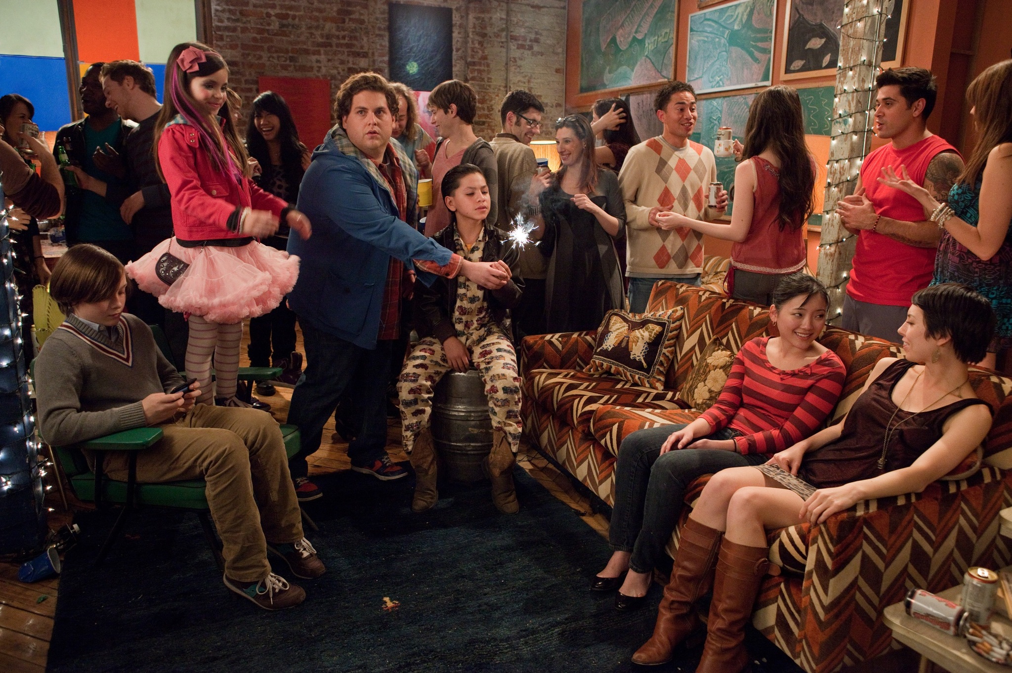 Still of Jonah Hill, Max Records, Kevin Hernandez and Landry Bender in Aukle nakciai (2011)