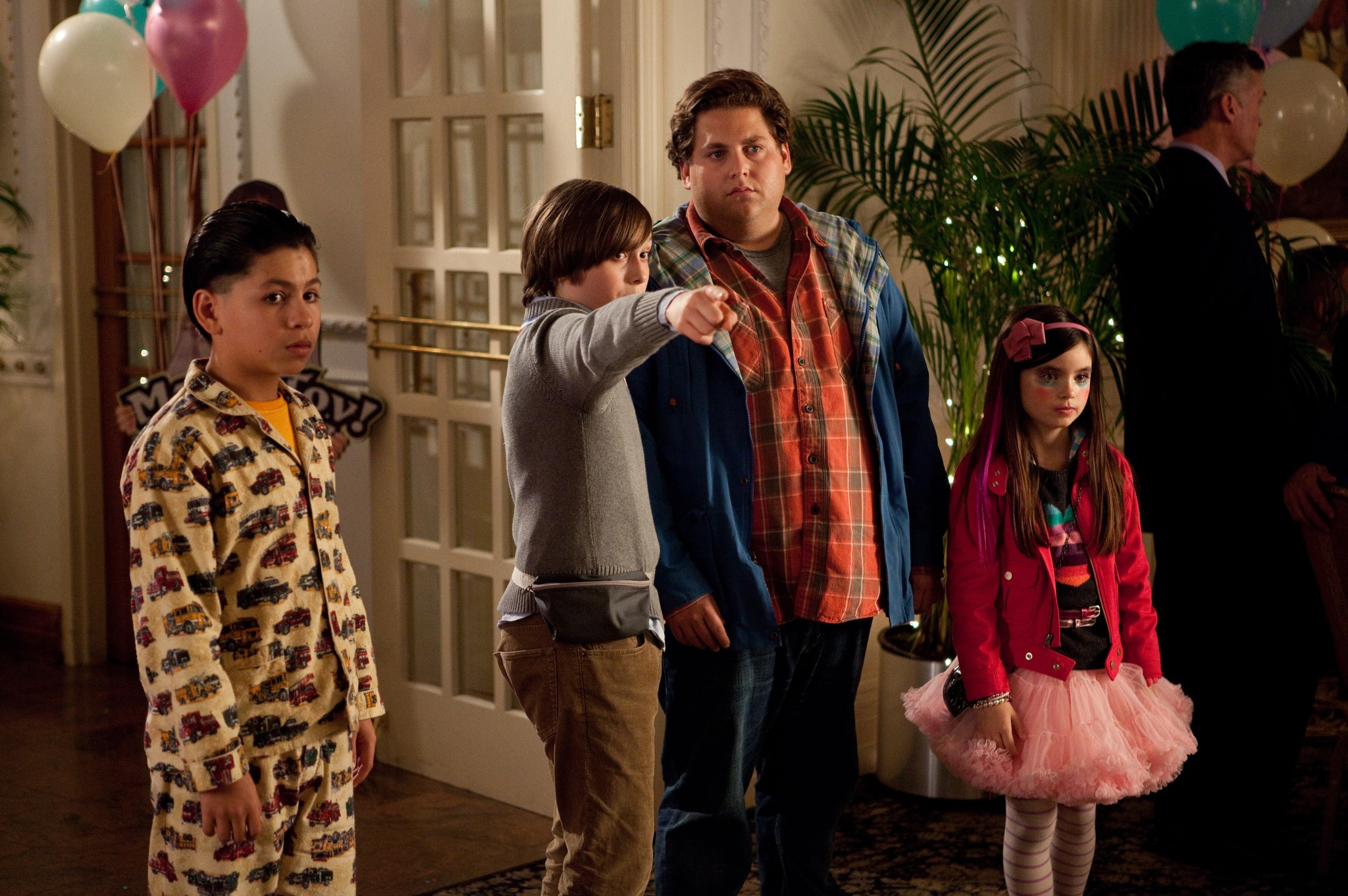 Still of Jonah Hill, Max Records, Kevin Hernandez and Landry Bender in Aukle nakciai (2011)