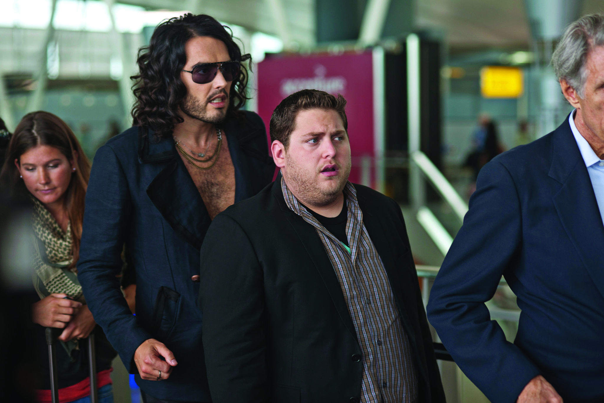 Still of Russell Brand and Jonah Hill in Get Him to the Greek (2010)