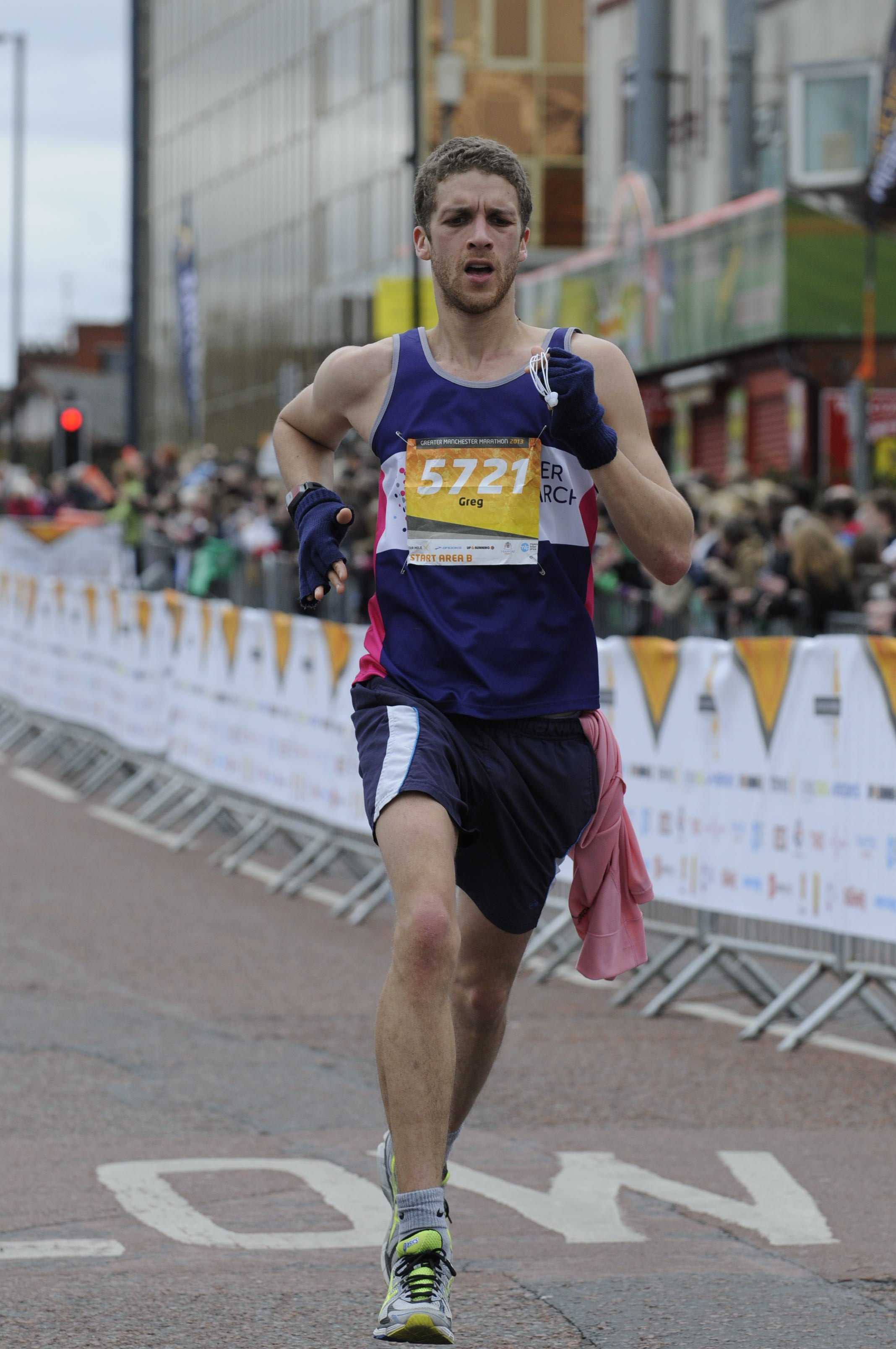 Running for Cancer Research UK at the Manchester Marathon 2013