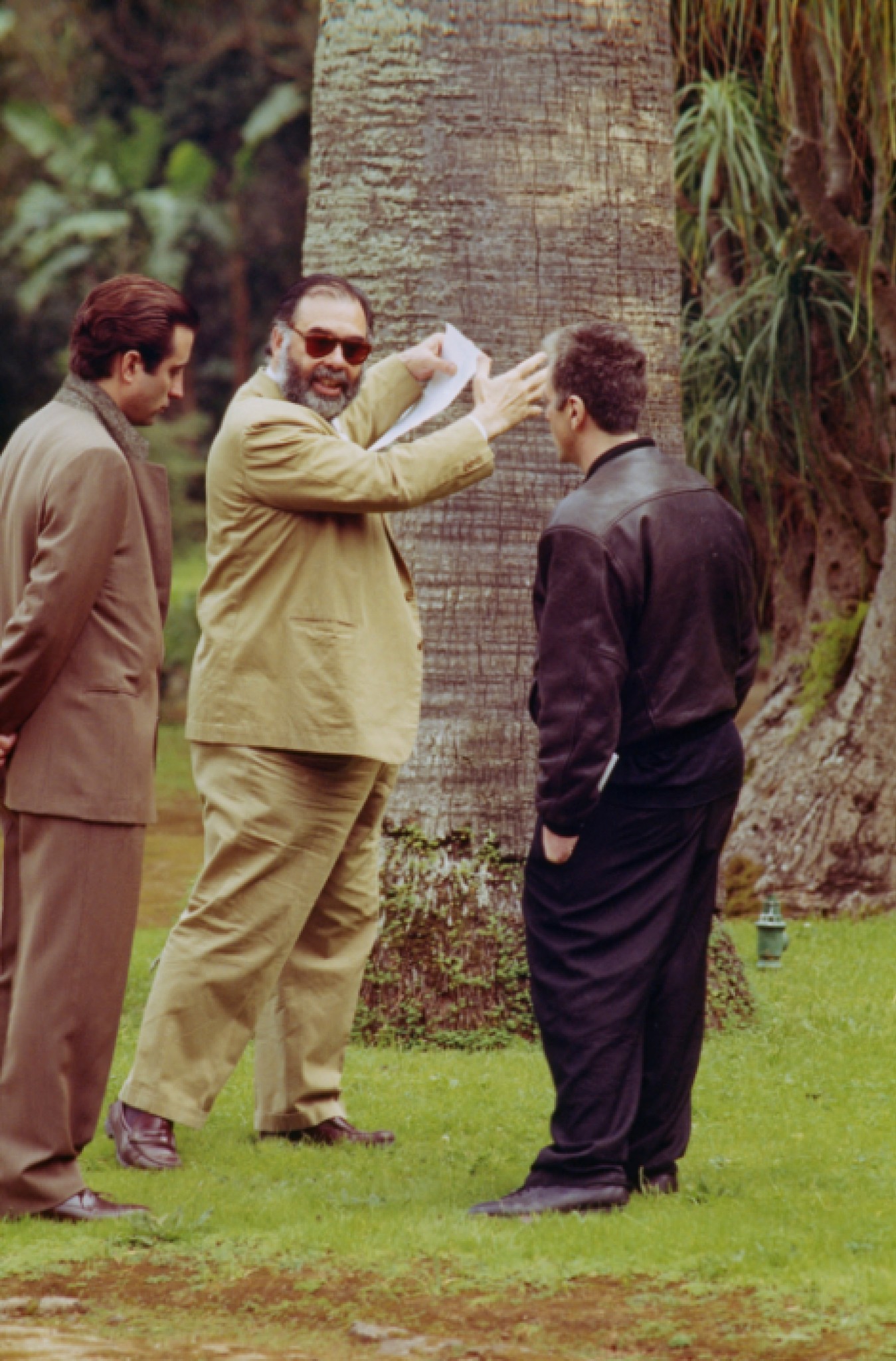 Al Pacino, Francis Ford Coppola and Andy Garcia in Krikstatevis III (1990)