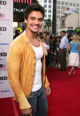 Steven Strait at event of Undiscovered (2005)