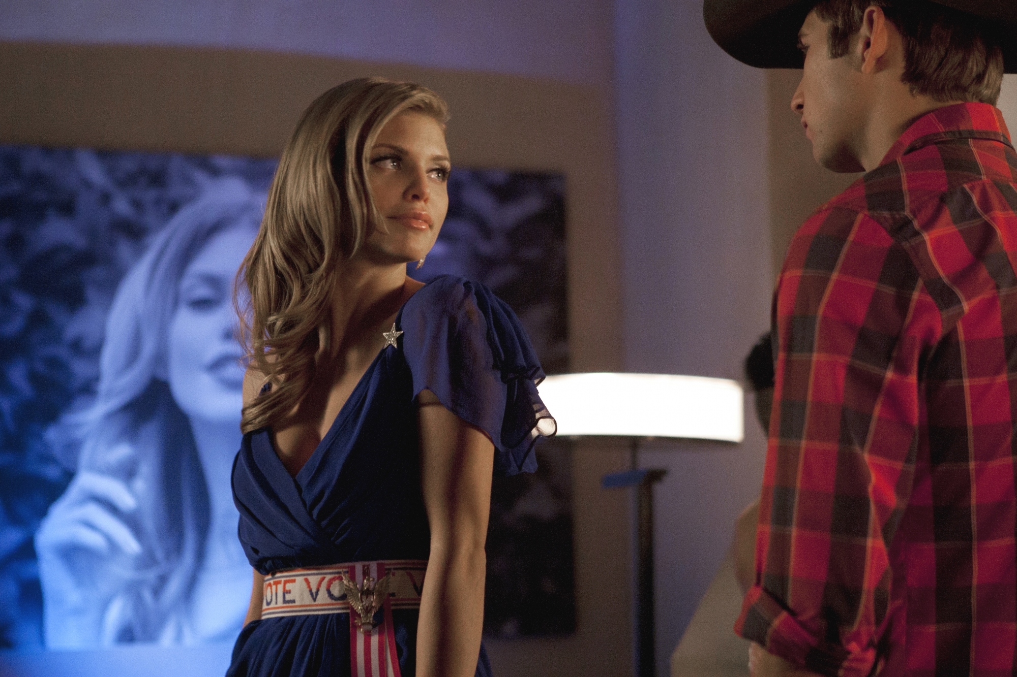 Still of Justin Deeley and AnnaLynne McCord in 90210 (2008)