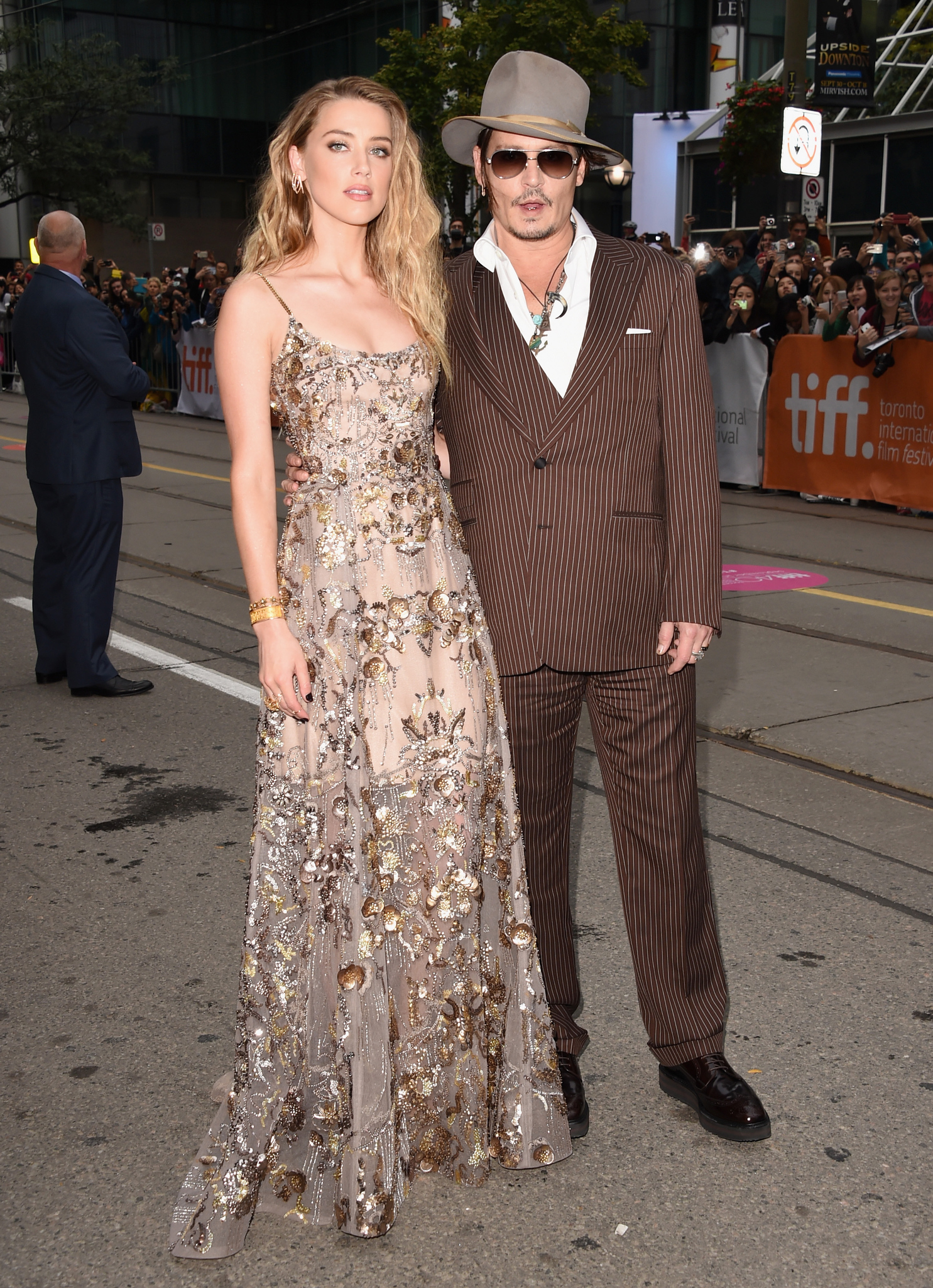Johnny Depp and Amber Heard at event of The Danish Girl (2015)