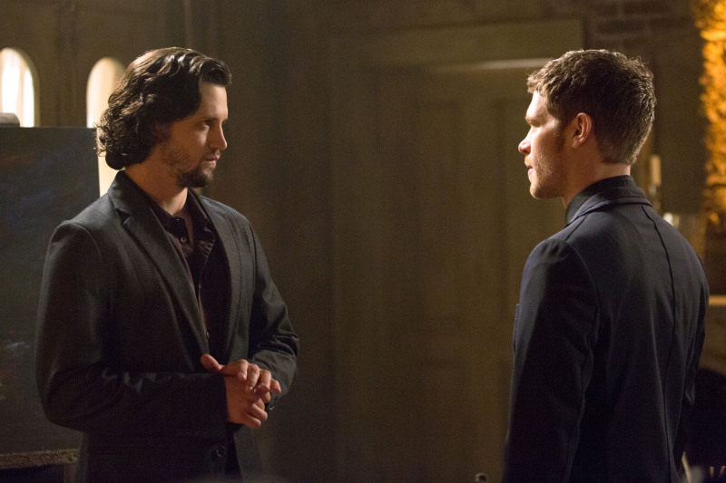 Still of Joseph Morgan and Nathan Parsons in The Originals (2013)