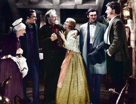 Still of Elizabeth Allan and Jessie Ralph in The Personal History, Adventures, Experience, & Observation of David Copperfield the Younger (1935)