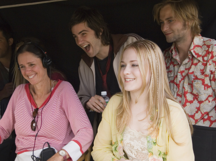 Jim Sturgess, Julie Taymor, Evan Rachel Wood and Joe Anderson in Across the Universe (2007)