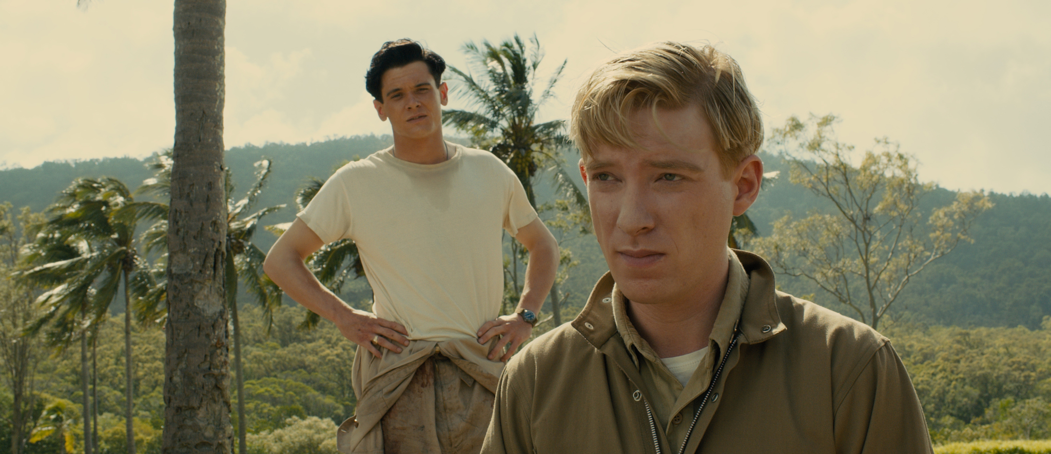 Still of Domhnall Gleeson and Jack O'Connell in Nepaluzes (2014)