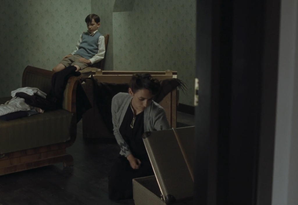 Asa Butterfield and Cara Horgan in The Boy in the Striped Pajamas
