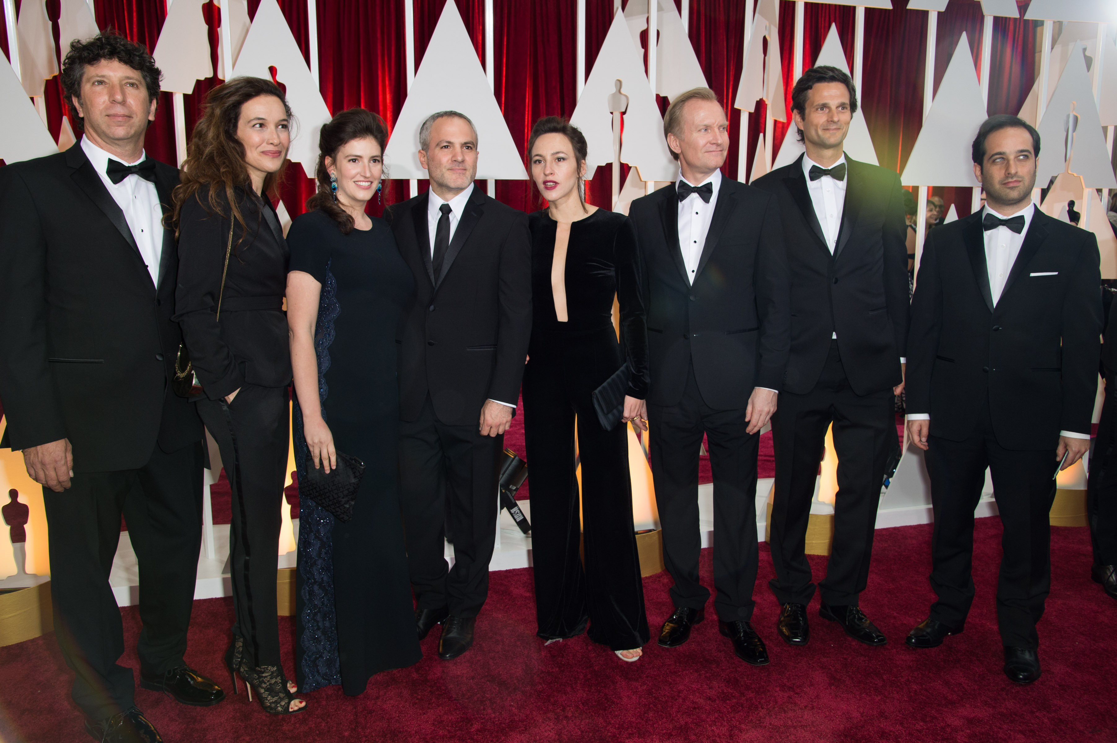 Still of Yaël Abecassis, Sarah Adler, Ulrich Thomsen, Oded Binnun, Mihal Brezis, Pablo Mehler, Hillel Roseman and Tom Shoval in Aya (2012)