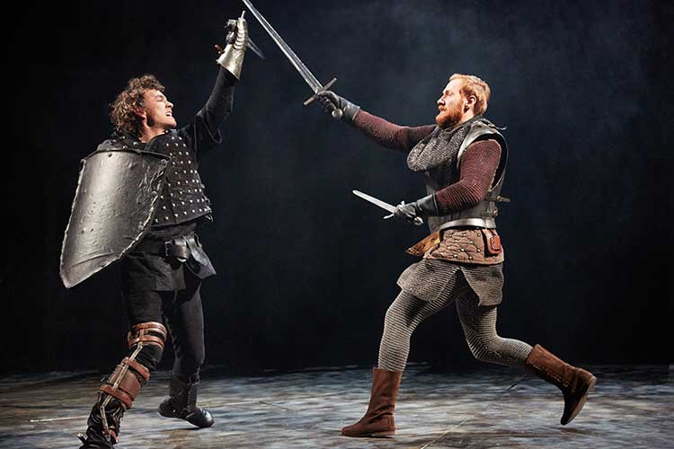 Robert Sheehan/Laurence Spellman in Richard III (dir. Trevor Nunn)