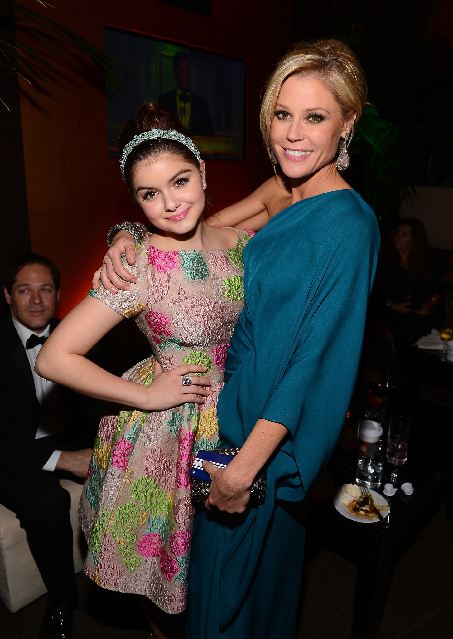 Julie Bowen and Ariel Winter