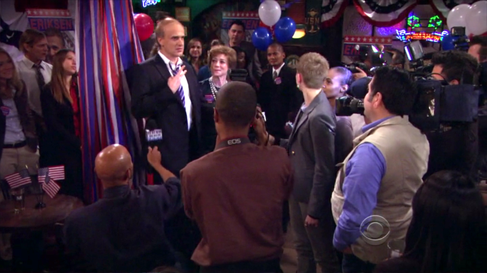Another screenshot from HOW I MET YOUR MOTHER - Episode 9.18: 