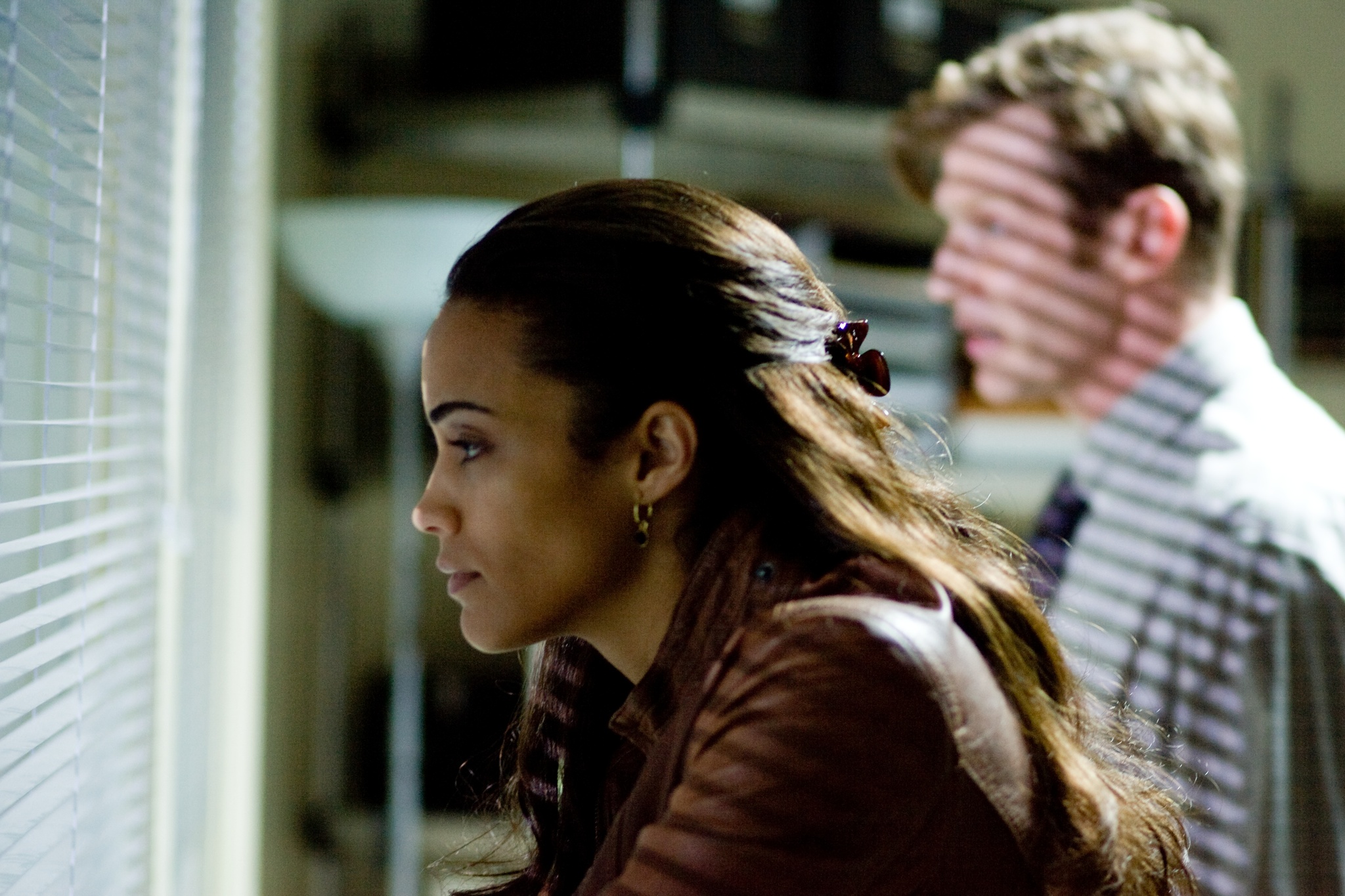 Still of Jason Flemyng and Paula Patton in Veidrodziai (2008)