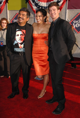 George Lopez and Paula Patton at event of Swing Vote (2008)