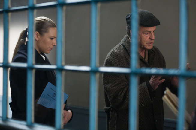 Still of John Noble, Anna Torv and John Noel in Ties riba (2008)