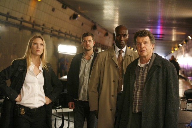 Still of Joshua Jackson, John Noble, Lance Reddick and Anna Torv in Ties riba (2008)