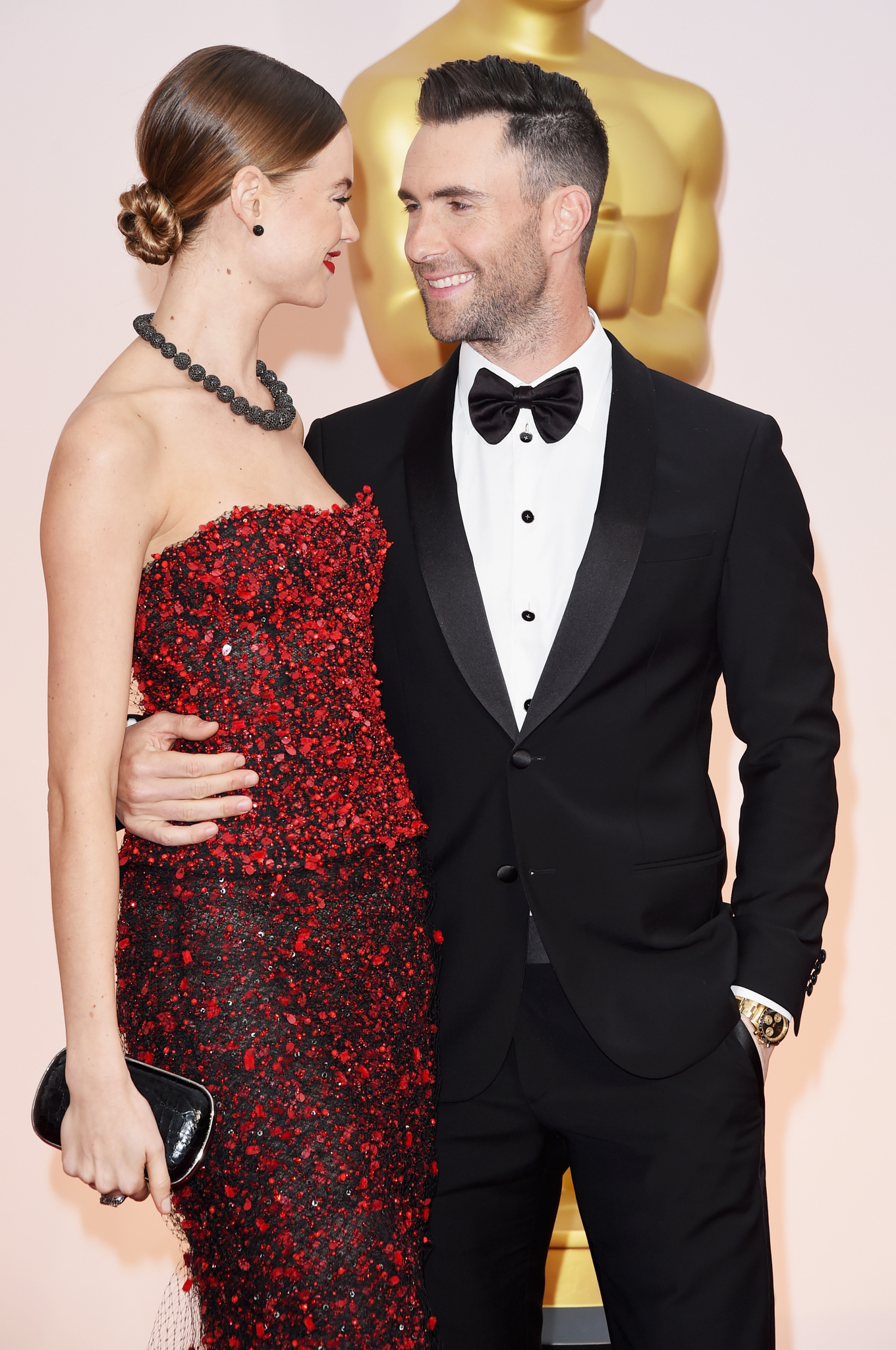 Adam Levine and Behati Prinsloo at event of The Oscars (2015)
