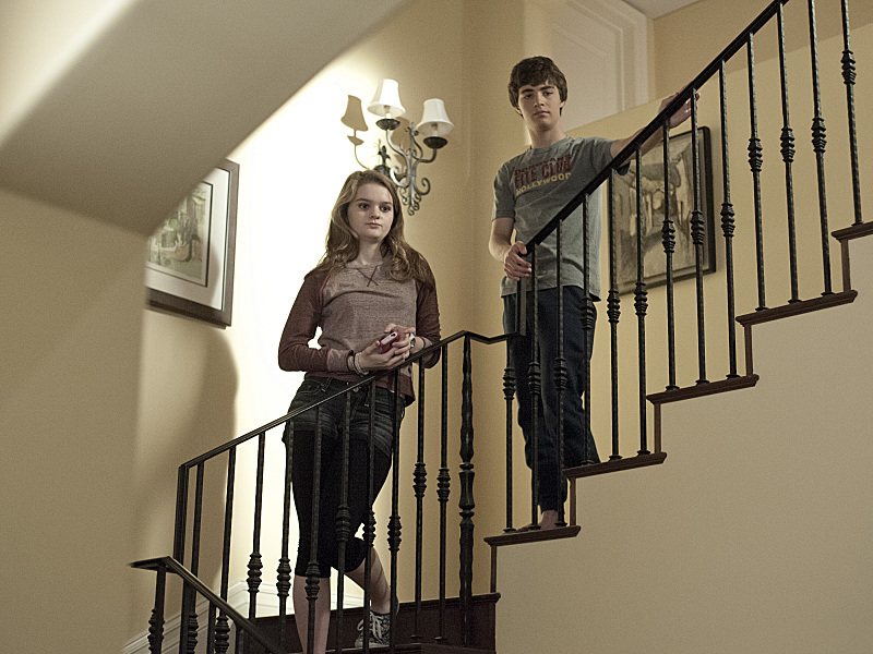 Still of Kerris Dorsey and Devon Bagby in Ray Donovan (2013)
