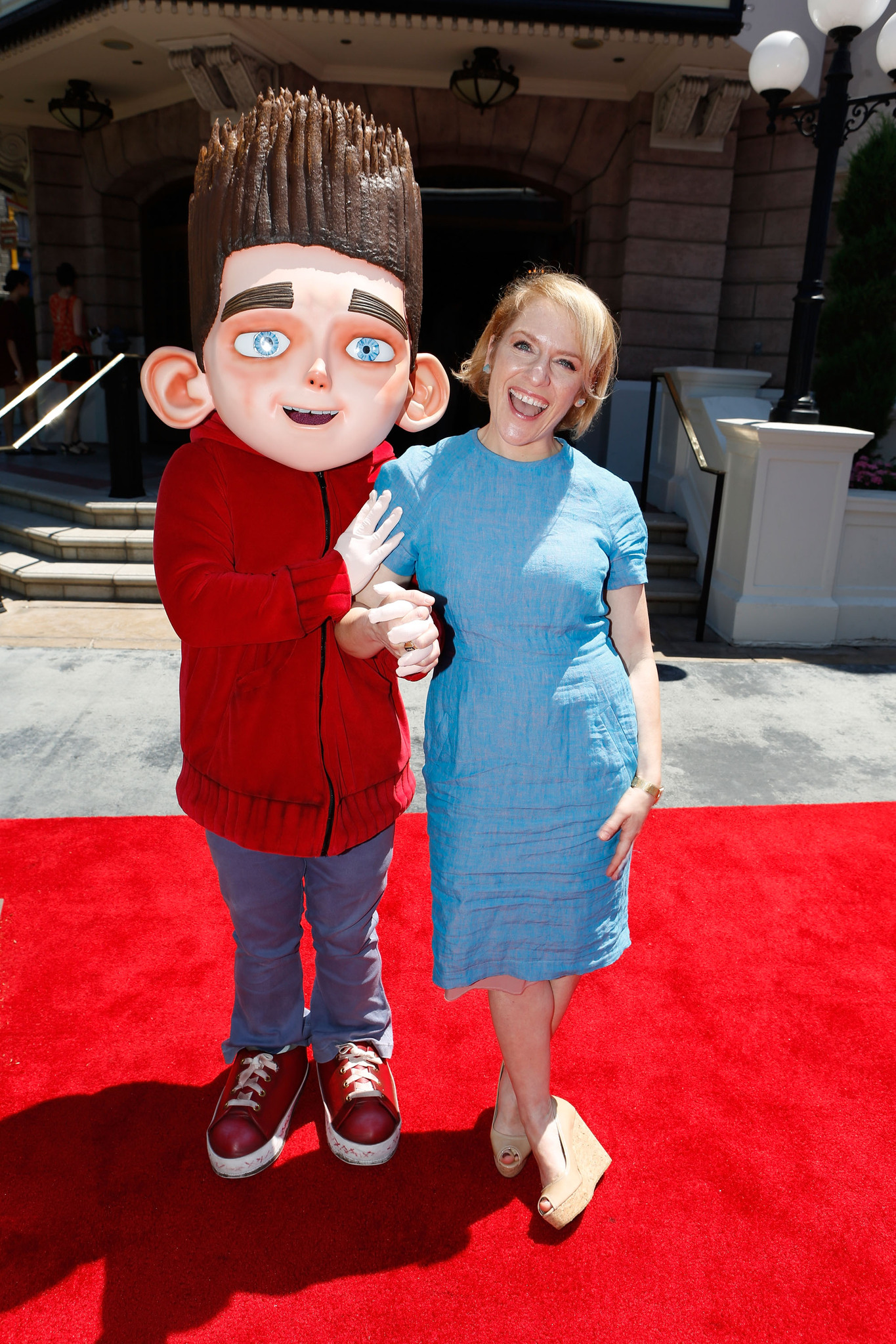 Arianne Sutner at event of Paranormanas (2012)