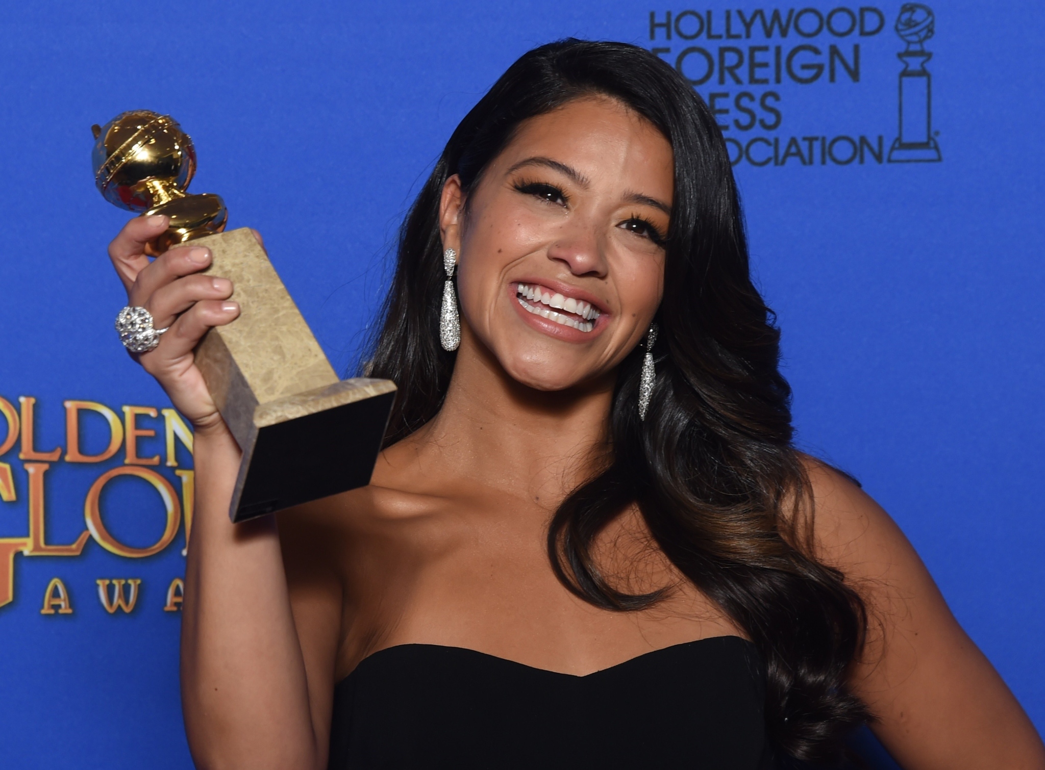 Gina Rodriguez at event of The 72nd Annual Golden Globe Awards (2015)
