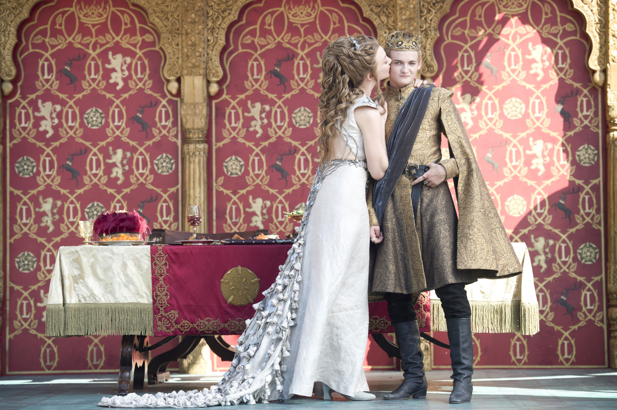 Still of Jack Gleeson and Natalie Dormer in Sostu karai (2011)